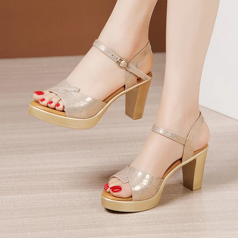 Women Shoes Model - รองเท้าส้นตึกแบบหนา 8 ซม. ไซส์เล็ก 32-43 ดีไซน์หรูหราใหม่ล่าสุด
