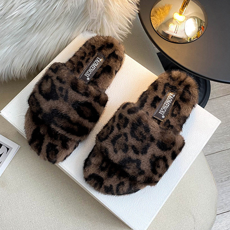 รองเท้าแตะขนฟูพื้นหนาลายเสือดา - Fluffy Fur Slipper บทวิจารณ์และราคา