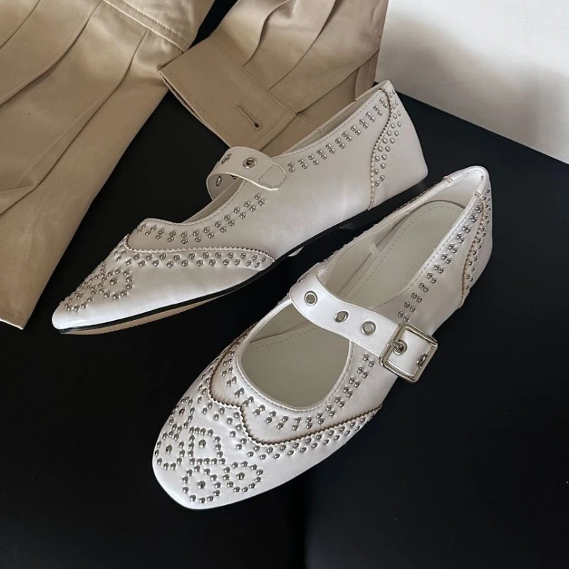 รองเท้าส้นแบนแบบมารี่เจน ดีไซน - Women Shoes Branded บทวิจารณ์และราคา