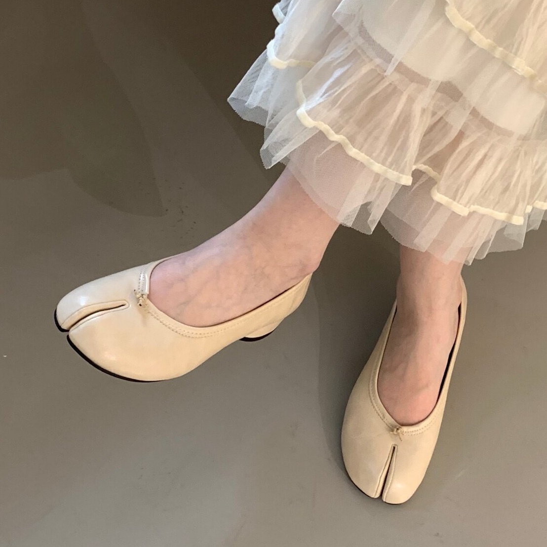 Wings Of KAREN Bra Dash รองเท้ - Shoes For Women Flats บทวิจารณ์และราคา