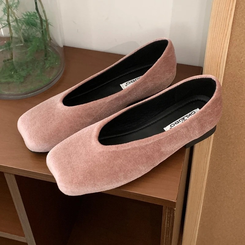 รองเท้าผู้หญิงแบบสวม แมรี่เจน  - Women Shoes Branded บทวิจารณ์และราคา