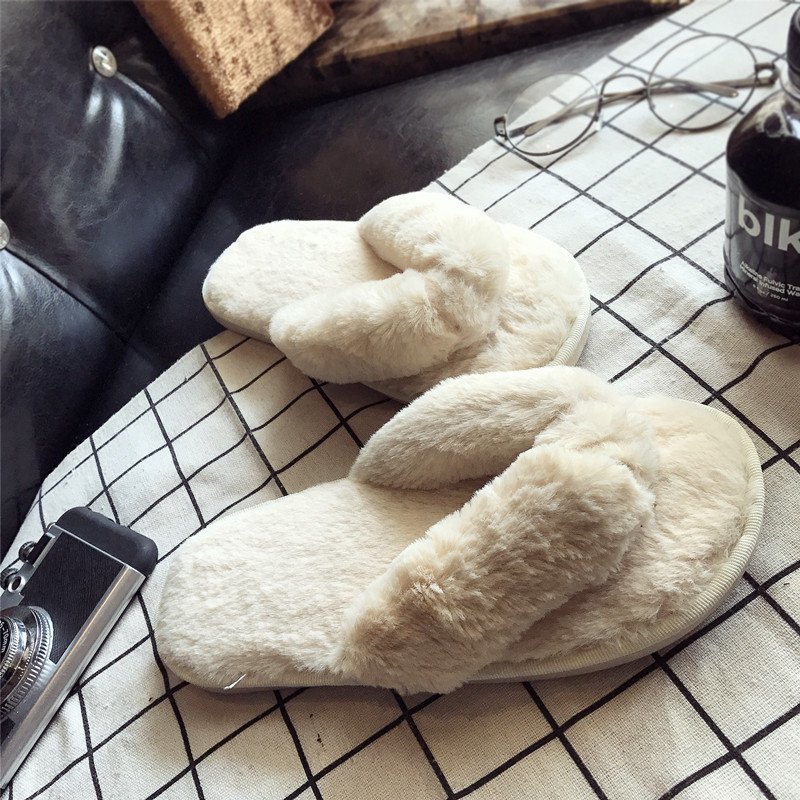 รองเท้าแตะขนปุยอุ่นสบายสำหรับผ - Fluffy Fur Slipper บทวิจารณ์และราคา