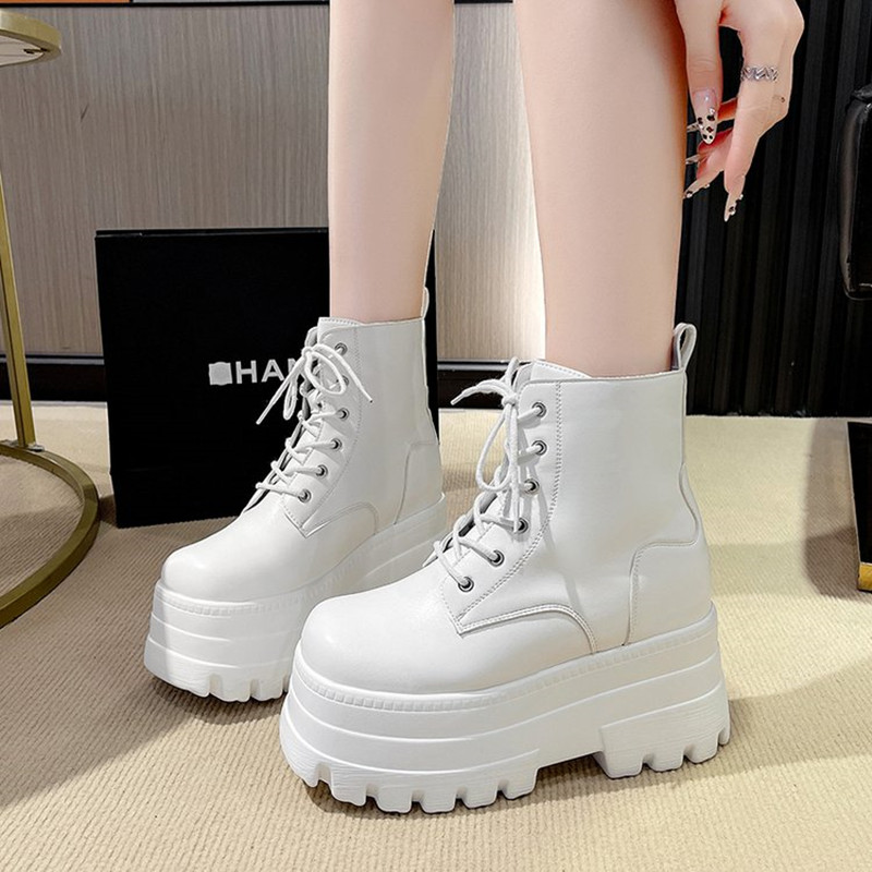 รองเท้าบูททหารแบบผูกเชือกหน้า  - Block Heel Ankle Boots บทวิจารณ์และราคา