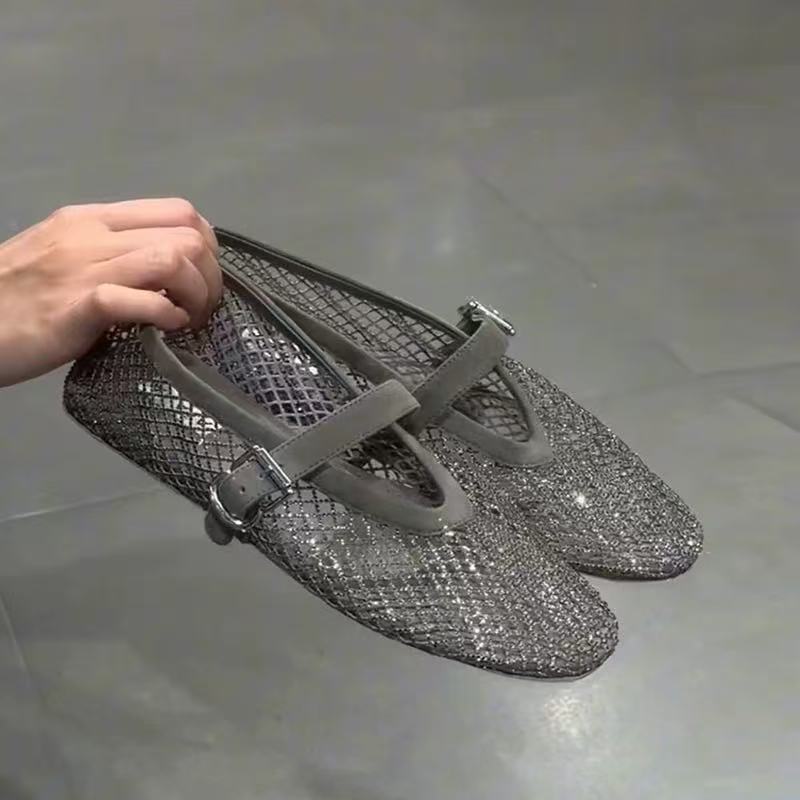 รองเท้าแตะแบบสวมประดับเพชรทรงก - Women Shoes Model บทวิจารณ์และราคา