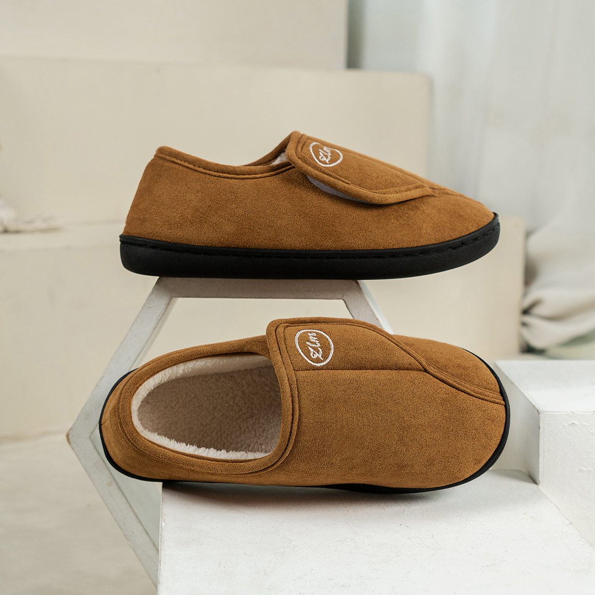 รองเท้าแตะขนฟูสำหรับฤดูหนาวสำห - Fluffy Fur Slipper บทวิจารณ์และราคา