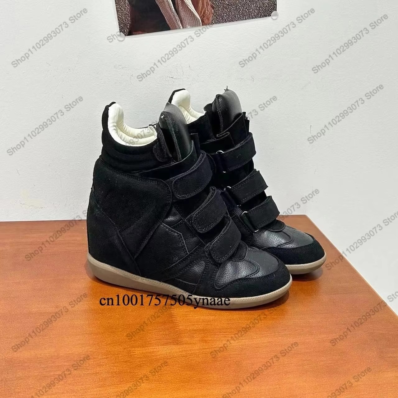 รองเท้าผ้าใบหุ้มข้อส้นลิ่มซ่อน - Block Heel Ankle Boots บทวิจารณ์และราคา